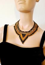 Prachtige handgemaakte ketting in goud en zwart, Kunststof, Verstelbaar, Nieuw, Ophalen of Verzenden