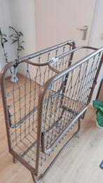 Opklapbaar logeerbed / inklapbed (zo goed als nieuw), Antiek en Kunst, Ophalen of Verzenden