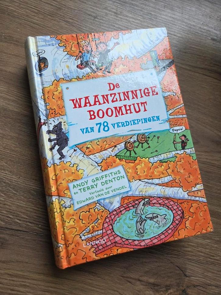 De Waanzinnige Boomhut van 78 Verdiepingen, Boeken, Kinderboeken | Jeugd | onder 10 jaar, Zo goed als nieuw, Fictie algemeen, Ophalen of Verzenden