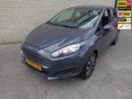 Ford Fiesta 1.0 EcoBoost Titanium NIEUWE DISTRIBUTIERIEM/APK, Voorwielaandrijving, Euro 5, Gebruikt, Zwart