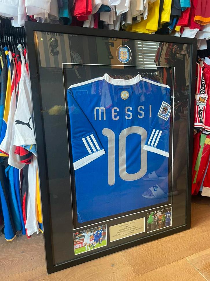 Gesigneerd Argentinië shirt Lionel Messi., Verzamelen, Sportartikelen en Voetbal, Zo goed als nieuw, Shirt, Buitenlandse clubs