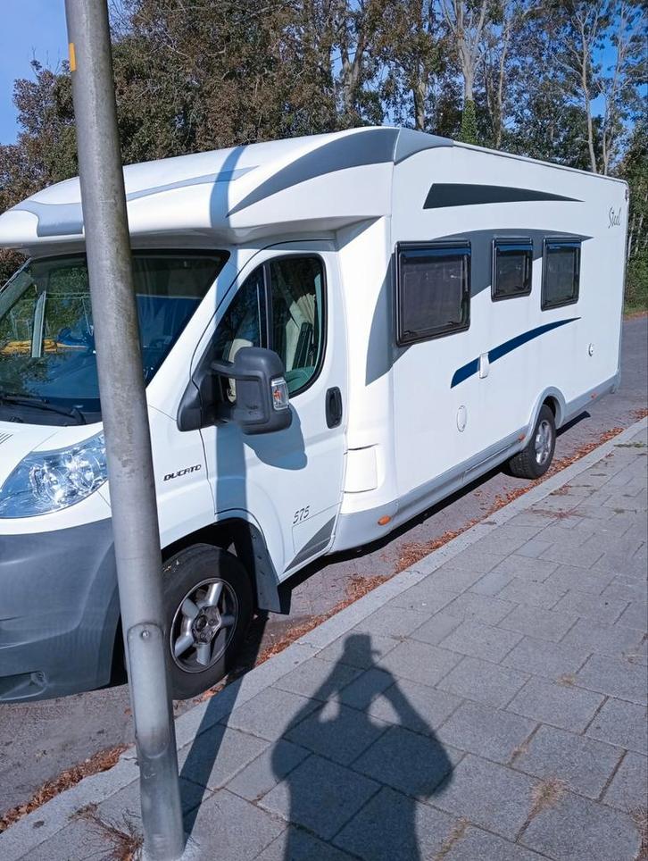 Mc Louis Steel P700 half integraal, enkele bedden., Caravans en Kamperen, Campers, Particulier, tot en met 4, Half-integraal, Overige merken