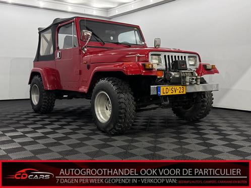 Jeep Wrangler SOFTTOP . (bj 1989), Auto's, Oldtimers, Bedrijf, Te koop, Metallic lak, Open dak, Jeep, Benzine, Cabriolet, Handgeschakeld