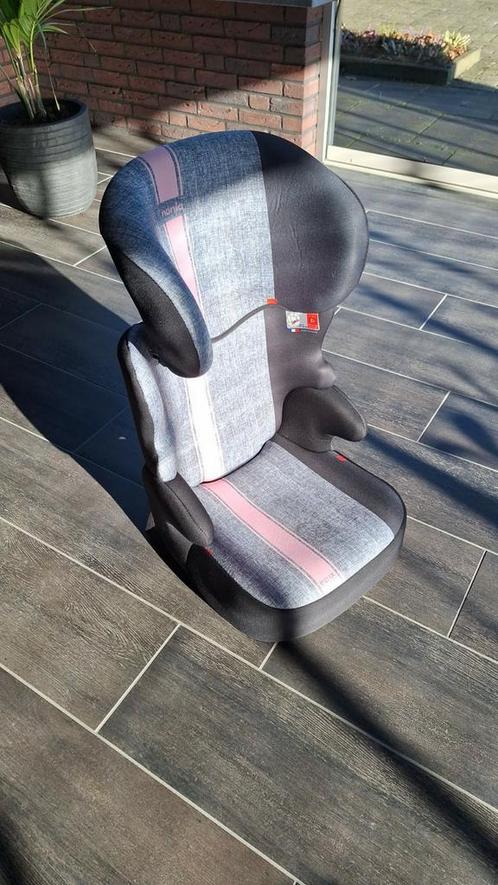 Nania autostoel (van bij oma), Kinderen en Baby's, Autostoeltjes, Zo goed als nieuw, Overige merken, 15 t/m 36 kg, Autogordel