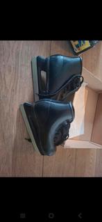 Kunstschaatsen kindercomplets maat 28, Sport en Fitness, Schaatsen, Overige merken, Gebruikt, Ophalen of Verzenden, Kunstschaatsen