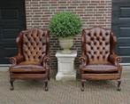 2 origineel Engelse Chesterfield oorfauteuils en stoelen, 75 tot 100 cm, Minder dan 75 cm, Leer, Ophalen of Verzenden