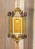Grote sfeervolle oude hanglamp met geel glas en bloemen, Ophalen, Gebruikt, --, 75 cm of meer