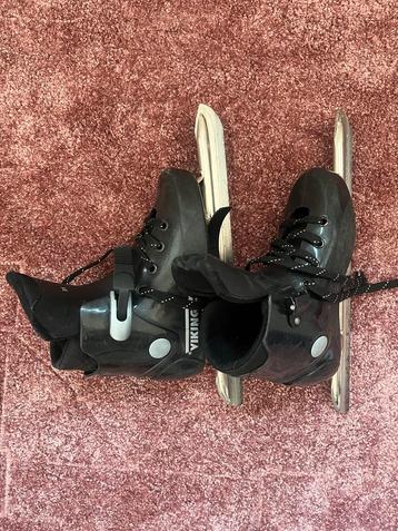 Viking Schaatsen Maat 35 beschikbaar voor biedingen