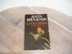 Anita Brookner - Latecomers, Ophalen of Verzenden, Gelezen, Anita Brookner