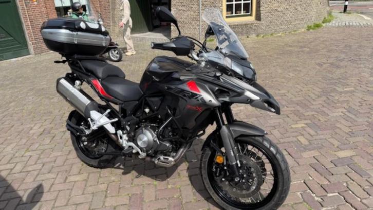 Benelli TRK502X in nieuwstaat, Motoren, Motoren | Benelli, Particulier, Toermotor, 12 t/m 35 kW, 2 cilinders, Minimaal motorrijbewijs A2