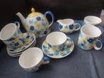 Handgeschilderd  bloemetjes servies, Antiek en Kunst, Antiek | Servies compleet, Ophalen of Verzenden
