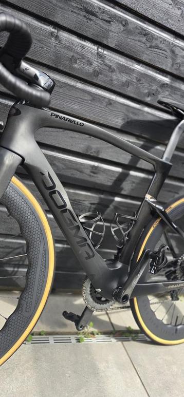 Matzwarte racefiets, maat 57 beschikbaar voor biedingen