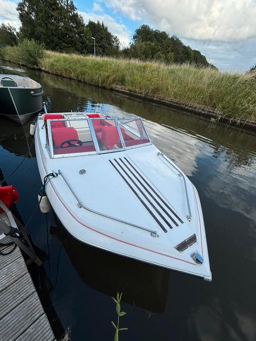Glastron SSV-172 met mercruiser 120 pk, Watersport en Boten, Speedboten, Zo goed als nieuw, 3 tot 6 meter, Benzine, 120 tot 200 pk