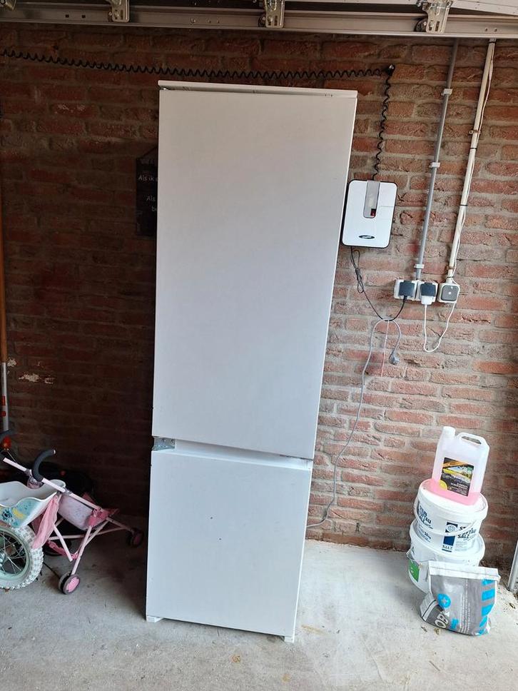 Etna Koelvriescombinatie KCS1178 - 1.5 jaar oud, Witgoed en Apparatuur, Koelkasten en IJskasten, Zo goed als nieuw, Met vriesvak