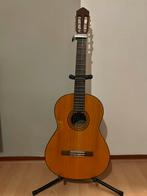 Yamaha C70 Klassieke Gitaar + Accessoires, Muziek en Instrumenten, Snaarinstrumenten | Gitaren | Akoestisch, Ophalen, Zo goed als nieuw