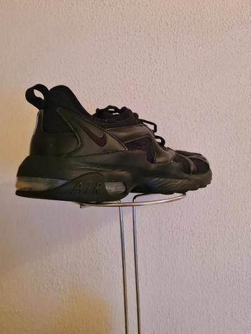 Nike Air Max Graviton Triple Black - Maat 42.5 beschikbaar voor biedingen