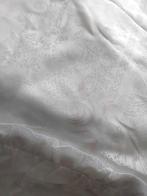 Lap stof/ bed sprei. Om te knutselen naaien zie foto's, Hobby en Vrije tijd, Stoffen en Lappen, 120 cm of meer, Ophalen of Verzenden