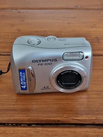 Olympus FE-100 Compact Camera beschikbaar voor biedingen