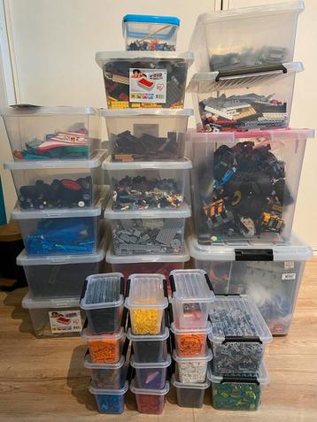Lego héél veel sets ook vintage. beschikbaar voor biedingen