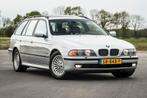 BMW 5-Serie 528i Touring E39 | 1997 | Zeer luxe! Nieuwe APK!, Auto's, Te koop, Zilver of Grijs, Geïmporteerd, 5 stoelen