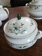 Royal Doulton Provencal, koffiepot en dekschaal, Huis en Inrichting, Ophalen, Overige typen, Zo goed als nieuw, Overige stijlen