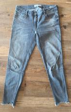 Revelation Skinny jeans maat 31, Kleding | Dames, Spijkerbroeken en Jeans, Verzenden, Zo goed als nieuw, Blauw, W30 - W32 (confectie 38/40)