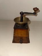 Oude Koffiemolen - Vintage Decoratie, Antiek en Kunst, Antiek | Keukenbenodigdheden, Ophalen of Verzenden