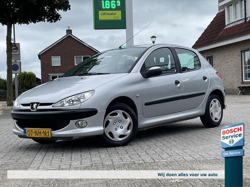 Peugeot 206 1.4 / Org NL / Trekhaak / Stuurbekrachtiging / 5, Auto's, Peugeot, Bedrijf, Te koop, ABS, Airbags, Centrale vergrendeling