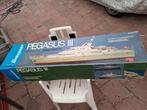 Graupner Pegasus III megajacht, Hobby en Vrije tijd, Ophalen of Verzenden, Zo goed als nieuw, Overige merken