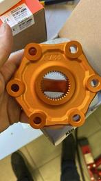 KTM Superduke 1290/1390 R/GT Powerparts Rubber Cush Carrier!, Ophalen of Verzenden, Zo goed als nieuw