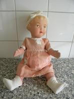 WILDEBRAS MEISJE, PAPIER MACHE, ZELDZAAM MET BRUINE OOGJES, Ophalen of Verzenden, Gebruikt, Pop