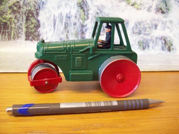 Wals -  Aveling Barford  met bestuurder beschikbaar voor biedingen