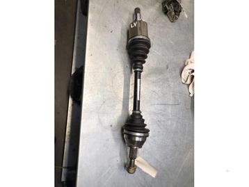 Aandrijfas rechts-voor van een Ford Focus beschikbaar voor biedingen