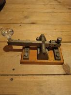 Telegraaf sleutel, Ophalen