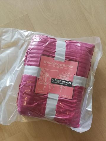 Fleece deken fuchsia/roze 150x200cm nieuw, nog in verpakking beschikbaar voor biedingen