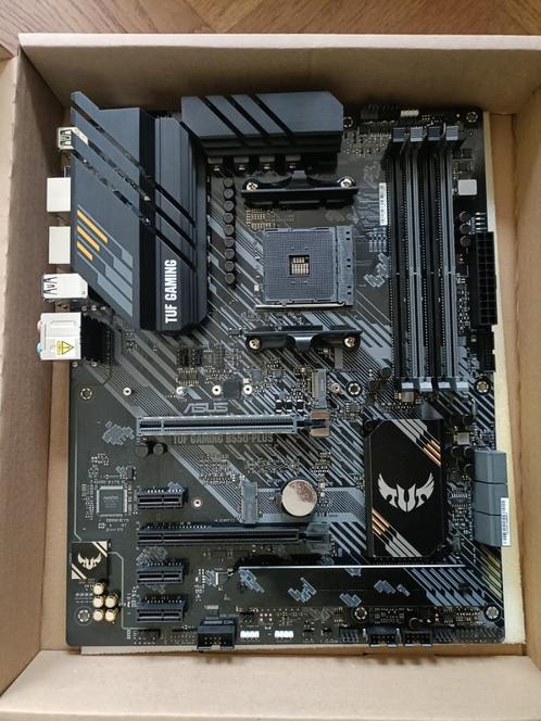 ASUS TUF GAMING B550-PLUS moederbord, Computers en Software, Moederborden, Nieuw, AMD, DDR4, Ophalen