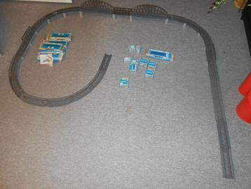Märklin 7263, 7267 enz. enz een hele grote bruggen set  beschikbaar voor biedingen