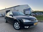 Ford Mondeo 1.8 16V 92KW HB 2006 Zwart Leer Cruise PDC LMV, 65 €/maand, 125 pk, 4 cilinders, Mondeo