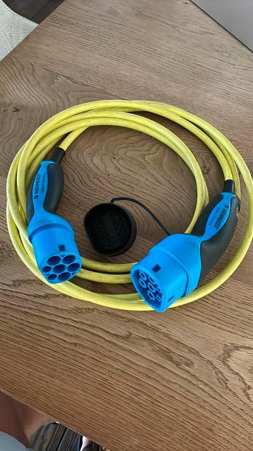 Oplaadkabel - zelf gebruikt voor volvo v60 hybride 450 cm beschikbaar voor biedingen