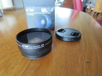 Half-fisheye lens Kiwi 0,45  schroefdr. 58 mm. legt alles va beschikbaar voor biedingen