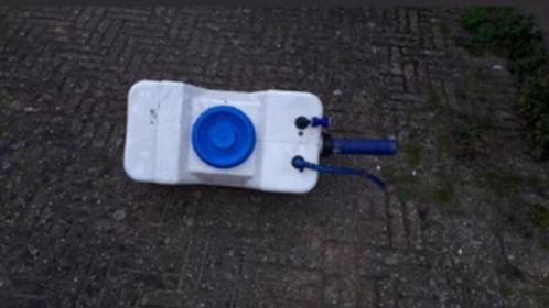 Watertank voor camper, Caravans en Kamperen, Camper-accessoires, Zo goed als nieuw, Ophalen of Verzenden