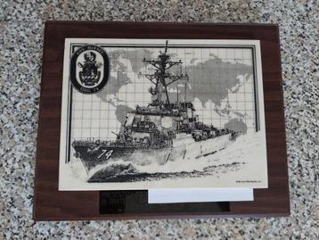 US Navy marine plaquette tegel schip USS McFaul  beschikbaar voor biedingen