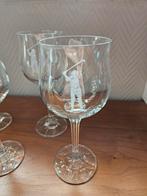 Witte wijn of portglazen 4 stuks met ingegraveerde afbeeldi, Verzamelen, Glas en Borrelglaasjes, Ophalen, Zo goed als nieuw, Overige typen