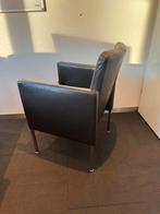 Eetkamer stoel donkerbruin kalfsleder, verstelbare leuning, Huis en Inrichting, Stoelen, Gebruikt, Bruin, Strak en modern, luxe uitstraling.