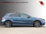 Mercedes-Benz A-Klasse 250e AUT8 AMG NIGHT PANORAMADAK SFEER, Gebruikt, 4 cilinders, Blauw, 218 pk