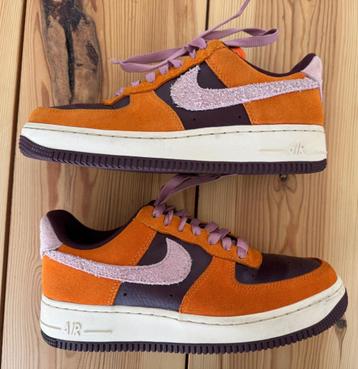 Nike Air Force 1'07 - Magma Orange Elemental Pink - maat 39 beschikbaar voor biedingen