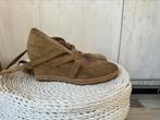 Via vai khaki suède wedge met enkelbanden maat 38 nieuwstaat, Groen, Ophalen of Verzenden, Zo goed als nieuw, Sneakers of Gympen