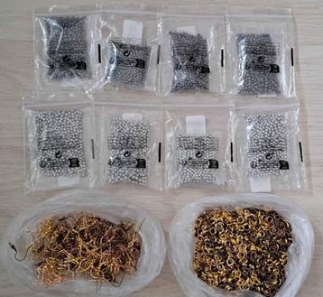 SIERADEN MAKEN RINGETJES HAAKJES KRALEN NIEUW SPIKES RINGEN beschikbaar voor biedingen