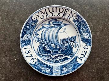 Petrus Regout sierbord IJmuiden 1930 beschikbaar voor biedingen