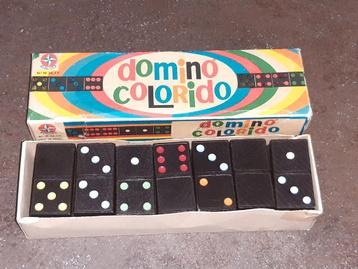 Vintage domino color 28 stenen Estrela Brazilie beschikbaar voor biedingen